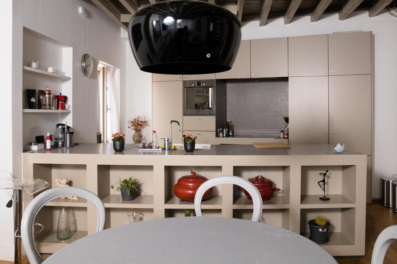 Duplex Dernier Etage Avec Terasse A Deux Pas De La Grand Place Βρυξέλλες Εξωτερικό φωτογραφία